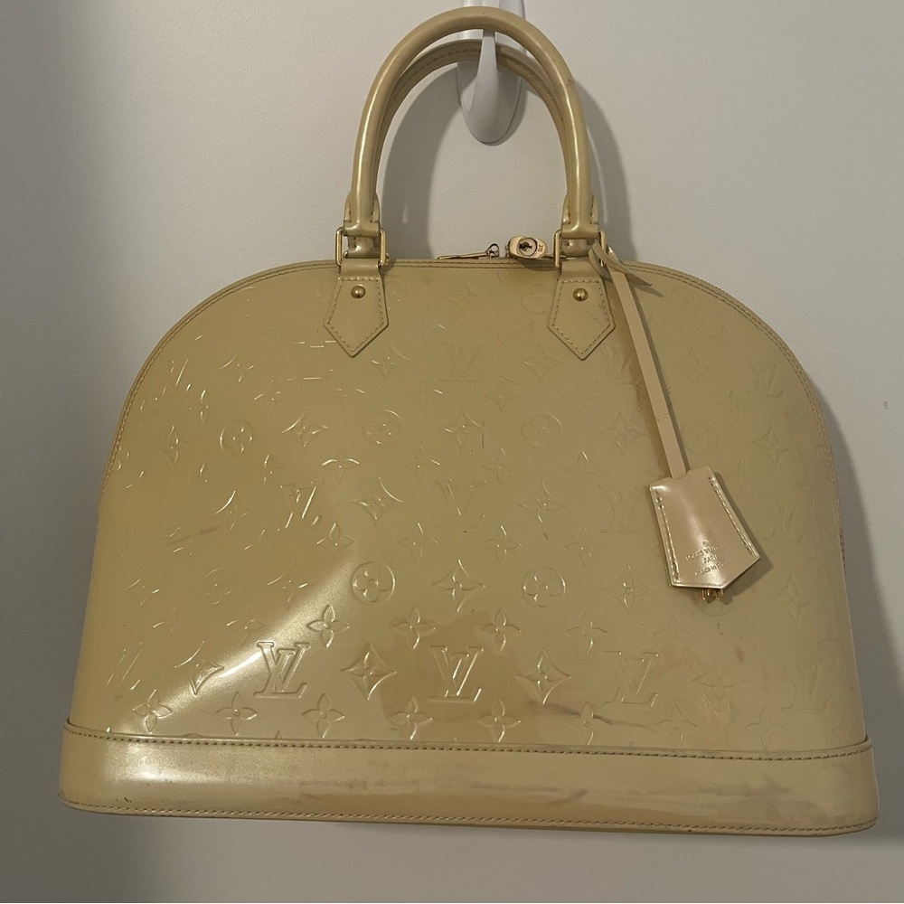 Louis Vuitton Alma GM in Vernis Florentine